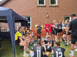 30e52770-3b04-42c8-bd45-2dc6f73b6c13