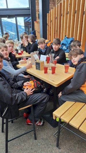 c2a53486-137b-40b7-950c-a573b361ab22