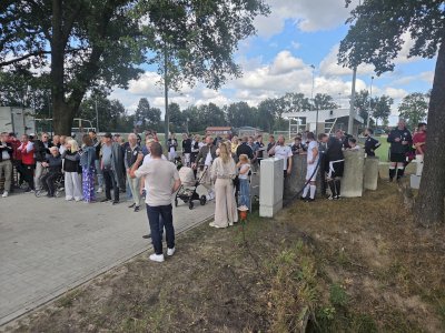 Kunstrasenplatz im Rahmen der Speller Sportwoche eingeweiht