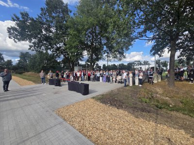 Kunstrasenplatz im Rahmen der Speller Sportwoche eingeweiht