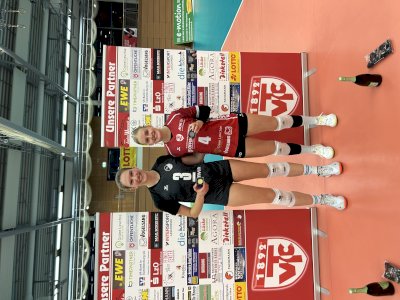Damen 1: Speller Volleyballerinnnen gewinnen wichtiges Sechs-Punkte-Spiel gegen den TV Cloppenburg