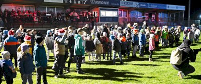 Bilder vom Nikolaussingen beim SCSV: Strahlende Kinderaugen bei toller Premiere