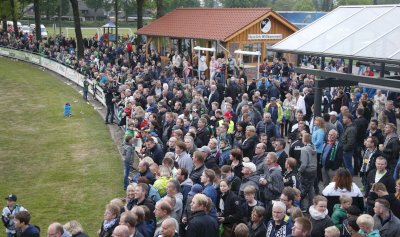„Etwas ganz Besonderes“: Christoph Ahrens traf 2016 für Spelle gegen Mönchengladbach