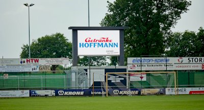 Neue Videoleinwand im Stadion verschafft dem SC Spelle-Venhaus mehr Möglichkeiten