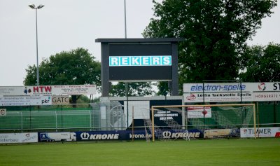 Neue Videoleinwand im Stadion verschafft dem SC Spelle-Venhaus mehr Möglichkeiten