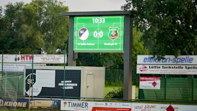 Neue Videoleinwand im Stadion verschafft dem SC Spelle-Venhaus mehr Möglichkeiten