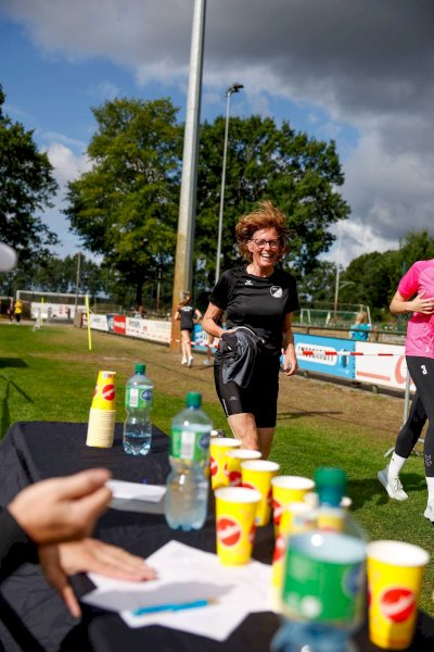 Volleyballerinnen erlaufen rund 3.500 Euro beim Sponsorenlauf