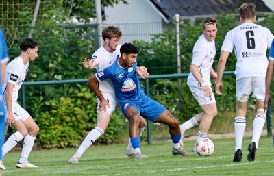 Max Meier verletzt raus: Bilder zur Speller 1:5-Niederlage gegen Jeddeloh