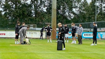 Starke Teamleistung: Speller Herrenmannschaften sorgen für schöneres Sportgelände