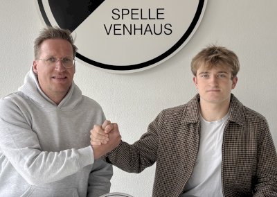Mittelfeldspieler Benjamin Evers von Preußen Münster II trifft in Spelle einige Bekannte