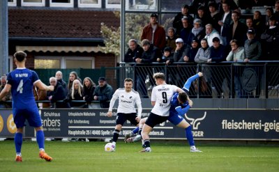 Die Bilder zum Derby des SC Spelle-Venhaus gegen die U23 des SV Meppen