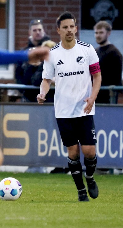 Die Bilder zum Derby des SC Spelle-Venhaus gegen die U23 des SV Meppen