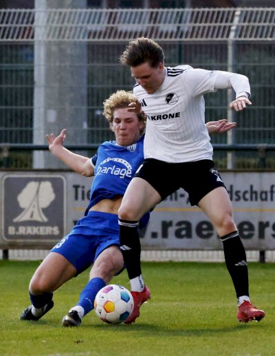 Die Bilder zum Derby des SC Spelle-Venhaus gegen die U23 des SV Meppen