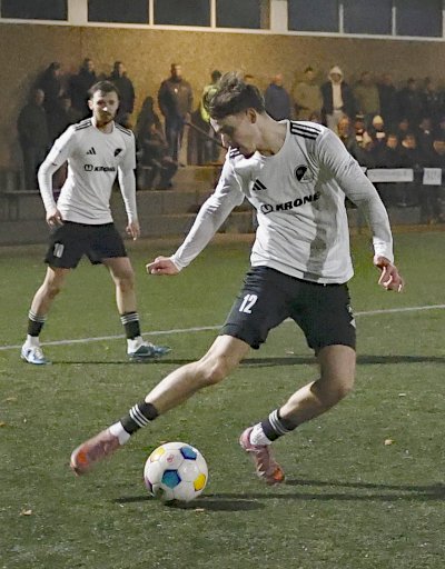 Bilder zum Speller 6:2 gegen den Heeslinger SC