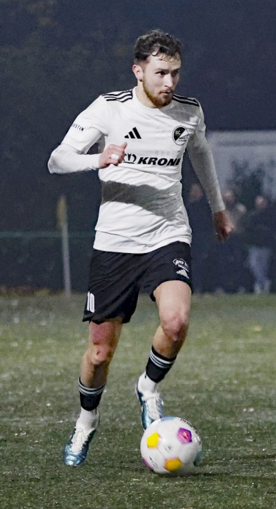 Bilder zum Speller 6:2 gegen den Heeslinger SC