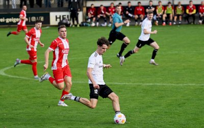 Mehr Bilder zum Speller Spiel gegen den Lüneburger SK Hansa