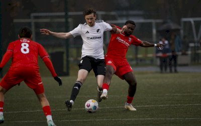 Bilder zum 4:1-Sieg des SC Spelle-Venhaus gegen Lupo-Martini Wolfsburg