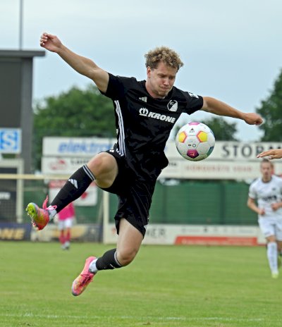 Bilder vom Testspiel des SC Spelle-Venhaus gegen Preußen Münster II