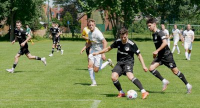 Die Bilder zum Testspielsieg des SC Spelle-Venhaus gegen den FC Schüttorf