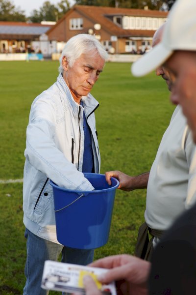 Tombola für den Speller Jugendfußball: 221 Lose wurden verkauft