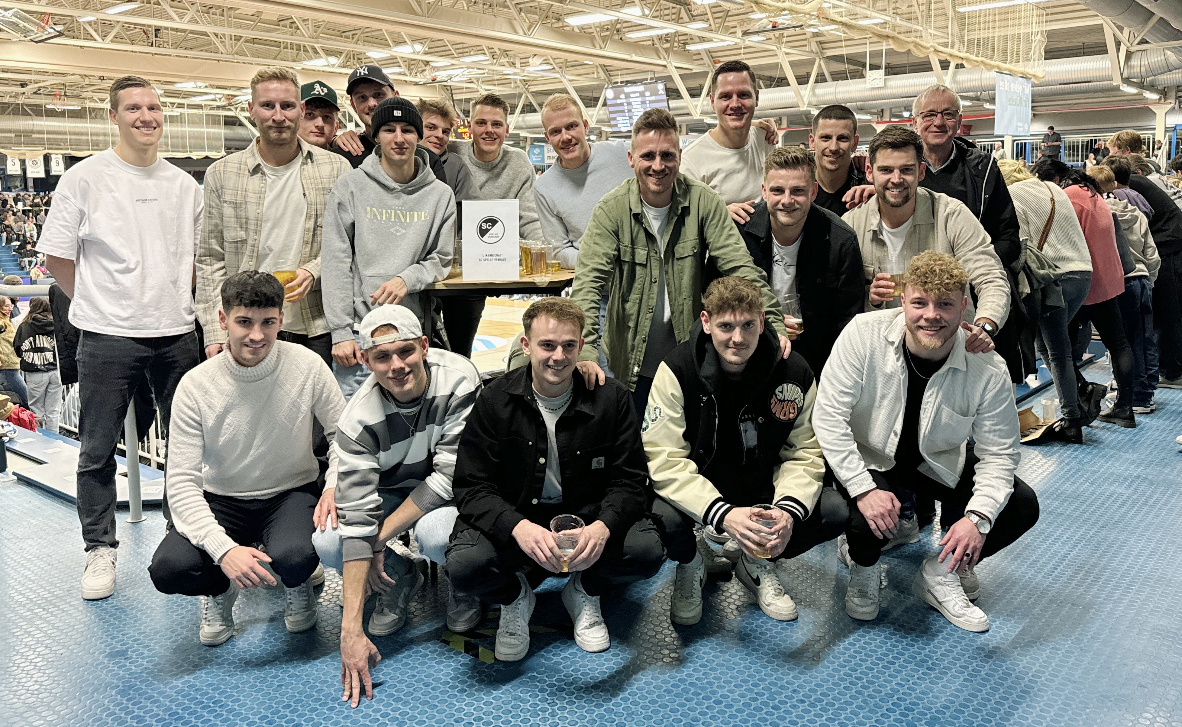 Speller Fußballer sehen Sieg der Zweitliga-Basketballer aus Münster